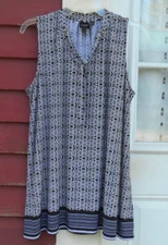 Rafaella Size Large Black Tan Sleeveless V Tie Neck Polyester/Elastane Blouse