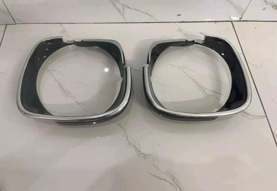 Juego de biseles faros toyota starlet kp60 Foto 2 de 3