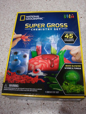 NEW NATIONAL GEOGRAPHIC Super Gross Chemistry Set 45 Science Experiments