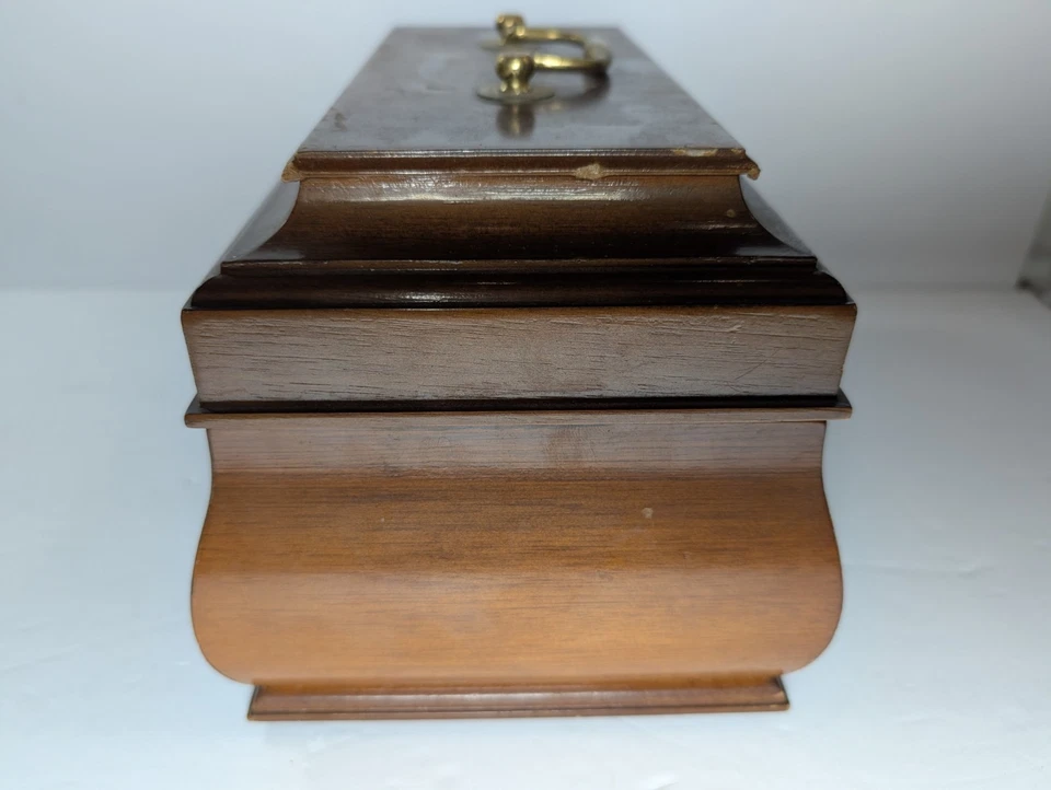 Vintage Tea Caddy Box By Henkel-Harris Virginia Galleries Hardwood No Key - Image 3 of 4