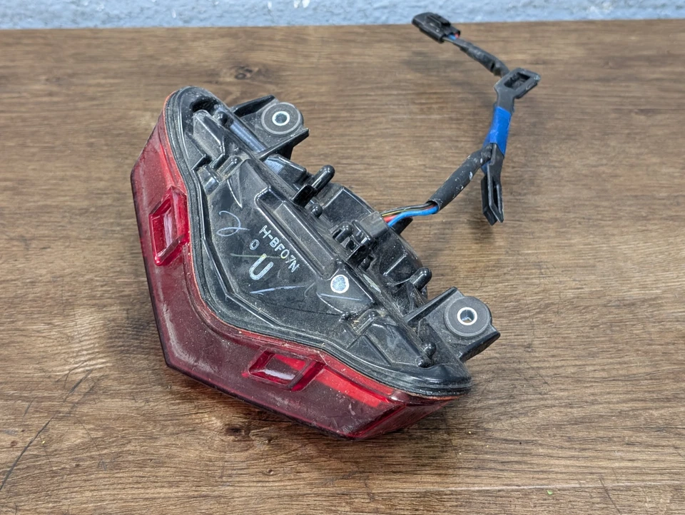 Luz trasera Kawasaki Ninja 650 EX650 2012-2016 23025-0307 Foto 3 de 4