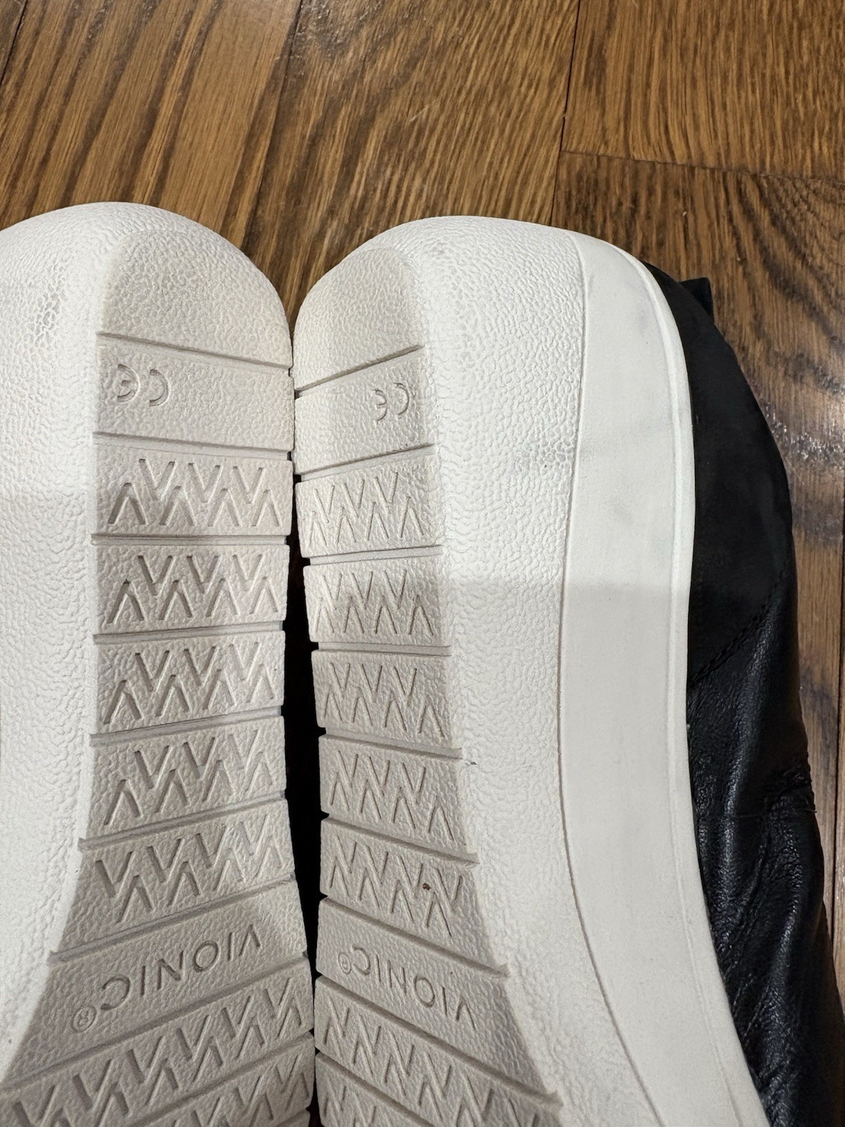 Vionic Wedge Platform Jacey Black 9 - image 6