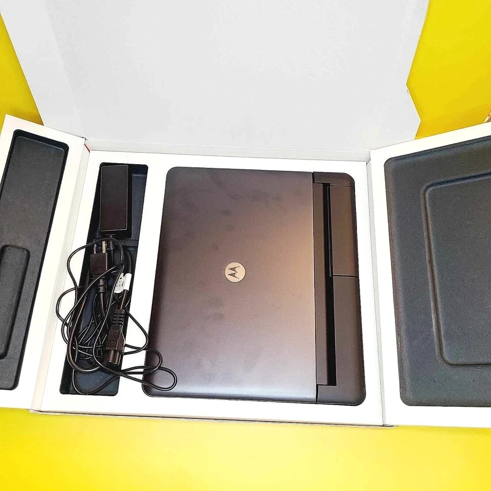 MOTOROLA ATRIX 4G LAPTOP MOBILE PHONE DOCK LAPDOCK SJYN0737A STURDY LIGHTWEIGHT - Image 2 of 4