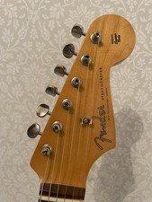 Fender Vintera ii Limited Edition Roadworn Stratocaster Guitar Sonic Blue