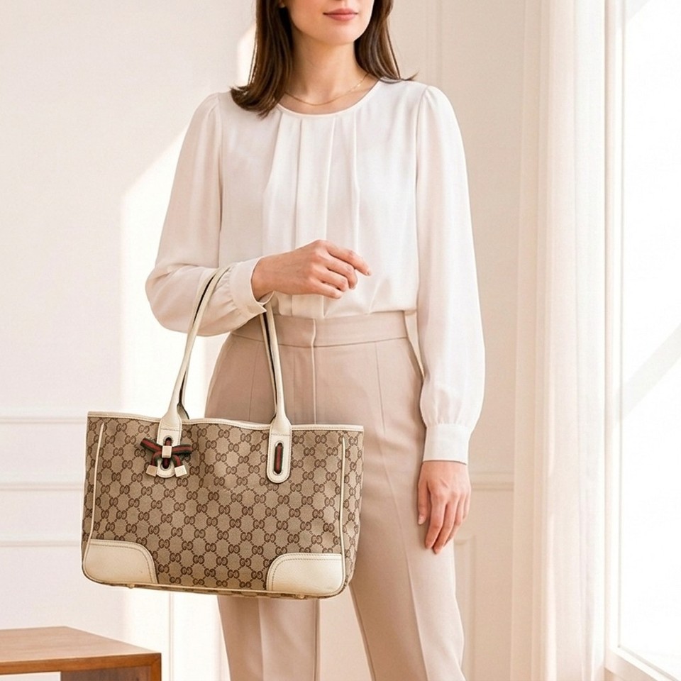 Authentic GUCCI GG Canvas Sherry Line Princy Tote Shoulder Bag White Ivory