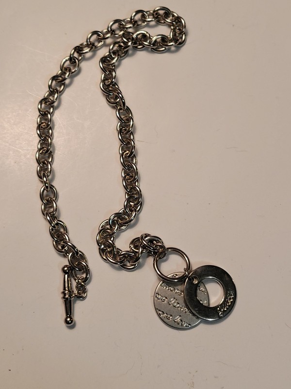 GUESS CHAIN CHOKER   16.5 Inches  VINTAGE  Love More Different Languages