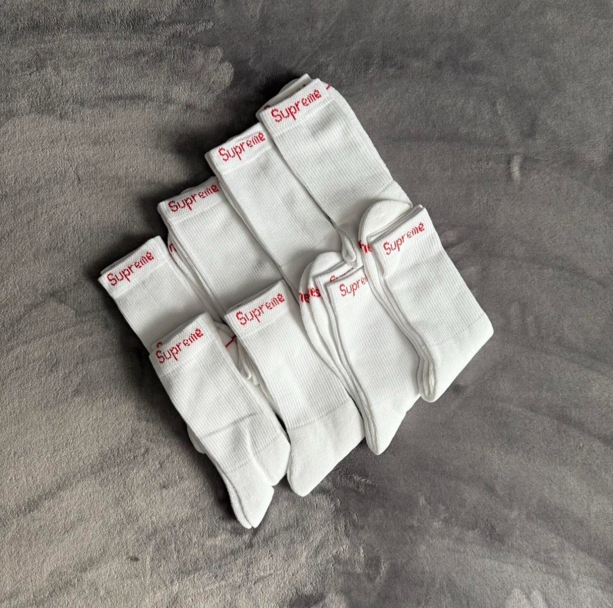 Supreme X Hanes SOCKS White (4-Pairs) AUTHENTIC BRAND NEW (FOUR