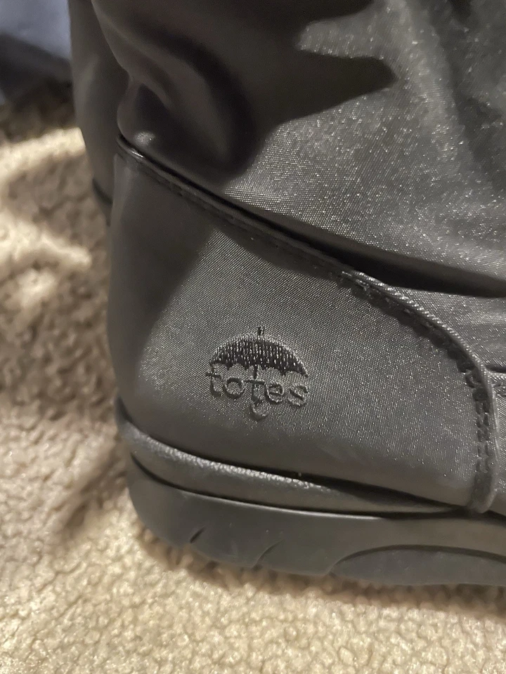 Totes Women's Winter Boots Size 9M Black Chrissy Waterproof Slip Resistant - Image 2 of 4