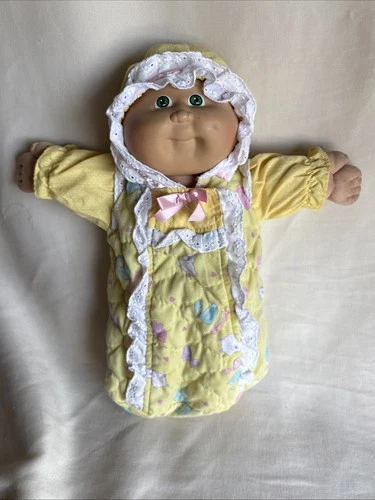 VTG 1985 OAA CABBAGE PATCH BABY DOLL-BABYLAND OUTFIT- HM #3 GREEN EYES-DIMPLE
