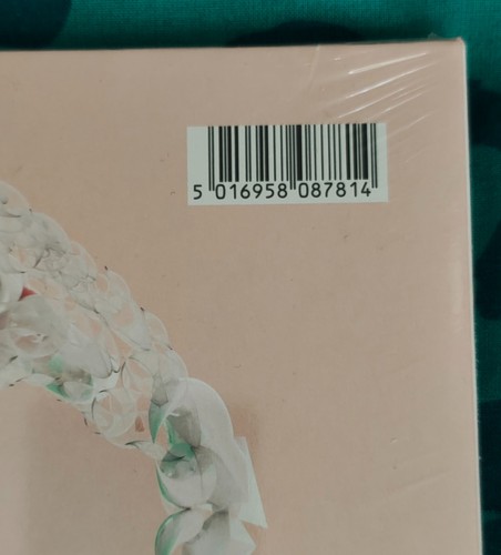 Bjork: Utopia 2 x LP, 2017, Mint, still sealed, 200g, with hype sticker - Picture 5 of 5
