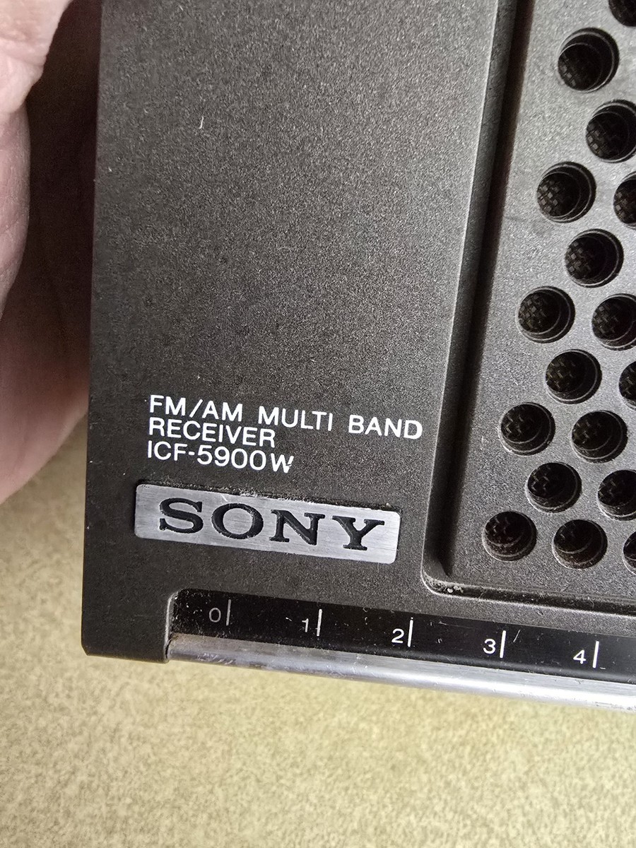 SONY FM/MW/SW 5 Band Receiver Model ICF-5900W w/Power Supply | eBay