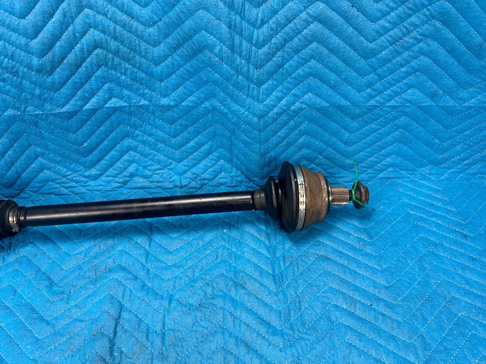 Bentley Continental Flying Spur Rear Drive Axle Shaft RH or LH 29k 2006-2012 OEM