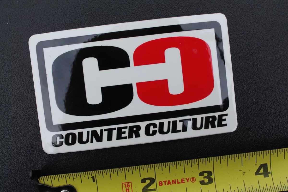 Counter culture deals surfboards