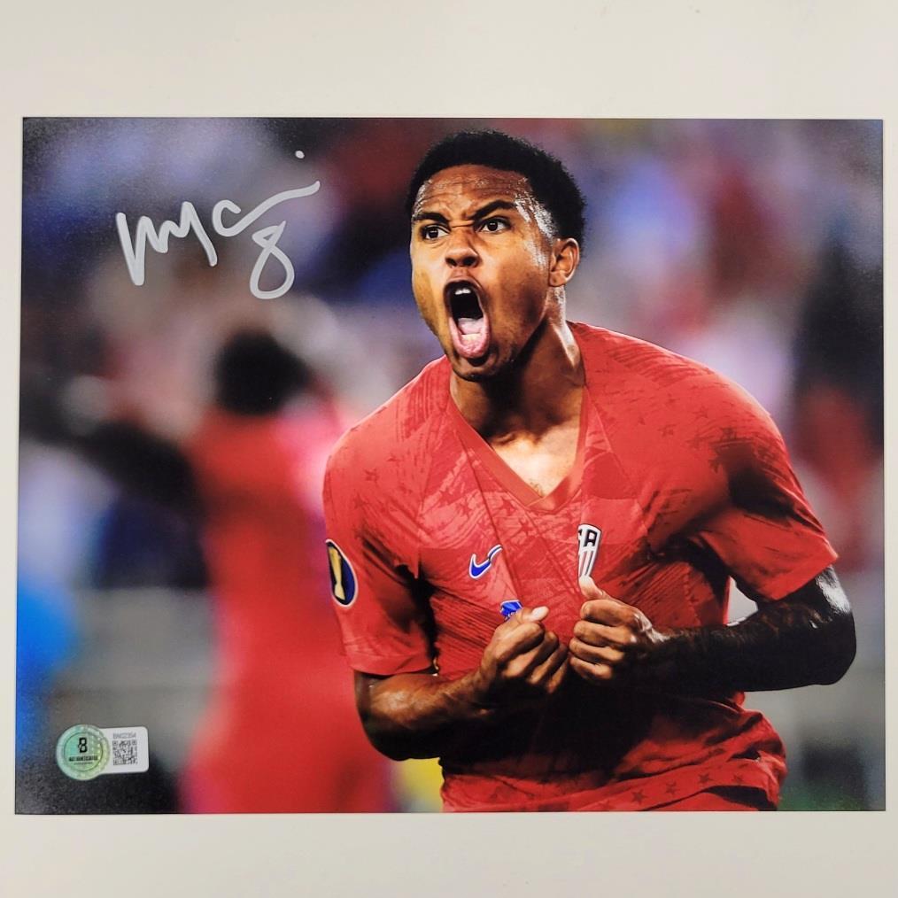 Weston McKennie signed USMNT Team USA 8x10 photo autograph Beckett BAS