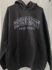 Black New York Statue of Liberty Sweatshirt Size XL New Without Tags.