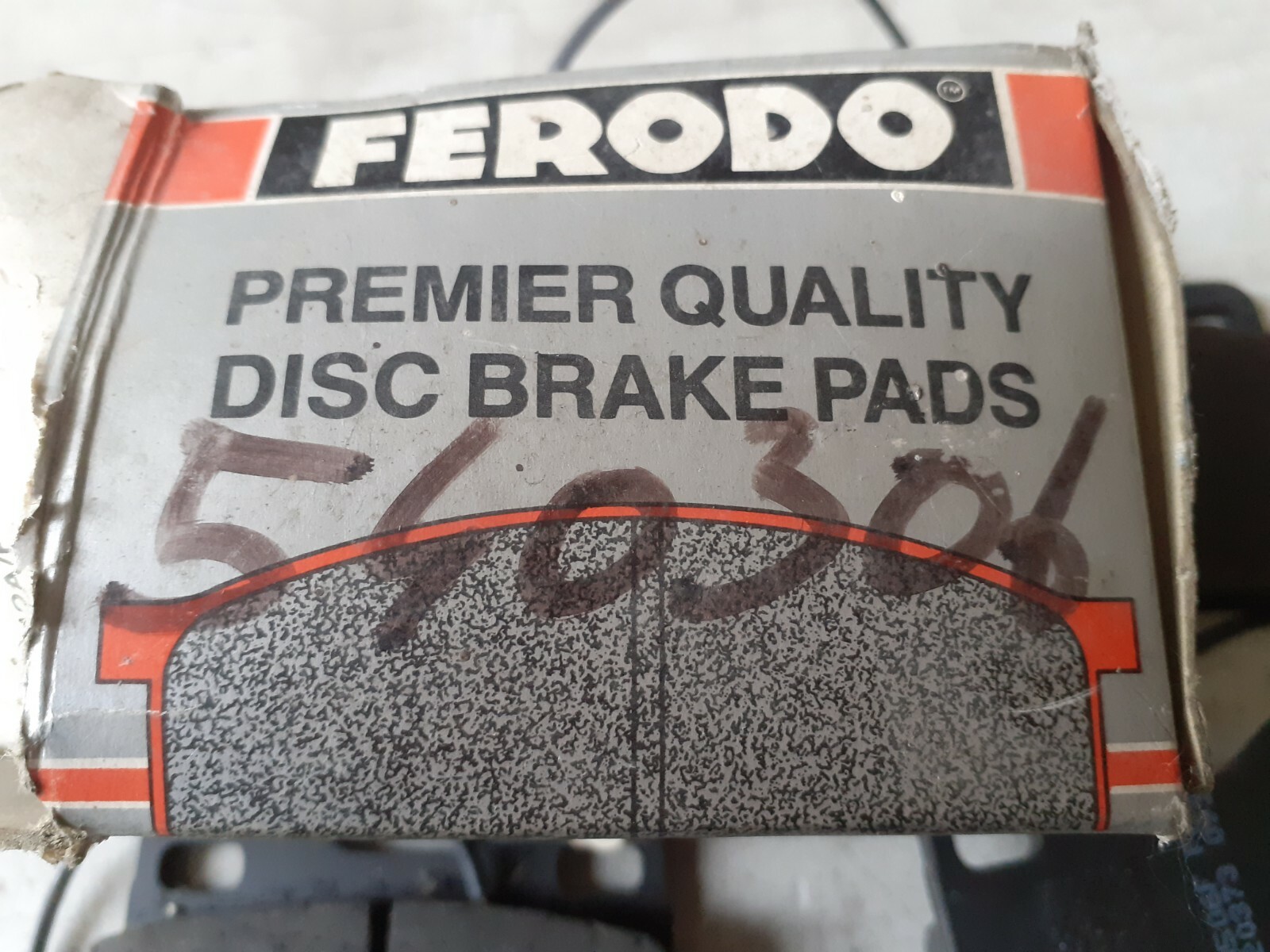 Plaquettes de freins Ferodo FDB 424 540306 kit arrière auto ATE