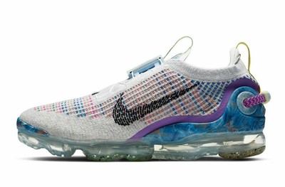 nike pure platinum vapormax