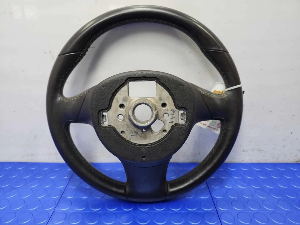 2011-2014 Volkswagen Touareg Steering Wheel Brown Leather NON Heated OEM - Image 2 of 4
