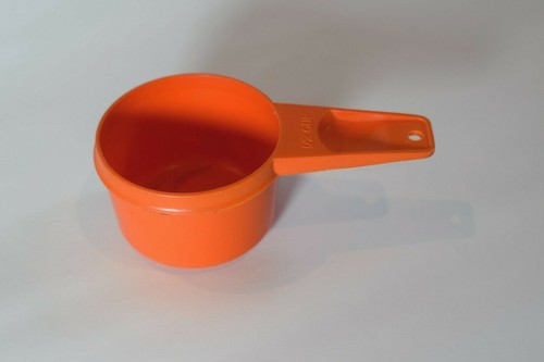 Vintage Tupperware Replacement Nesting Measuring Cups - 1/4 1/3 1/2 2/3 3/4 1 - Picture 6 of 21