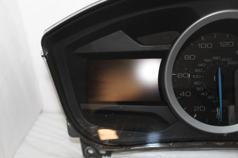 Cuadro de instrumentos velocímetro indicadores de panel Ford Explorer 2013 125.433 millas Foto 4 de 4