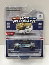 Greenlight RAW CHASE Hot Pursuit 2022 Ford Mustang Mach-E GT NYPD New York NEW
