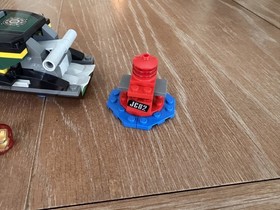 LEGO Marvel: Iron Man: Extremis Sea Port Battle (76006)  complete