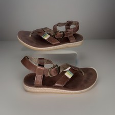 TEVA Women  s Brown Original Sport Leather Thong Sandals USA Sz 7 Style  1010326