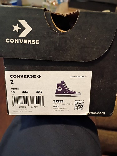 CONVERSE high tops Y- Size 2 - Picture 6 of 8