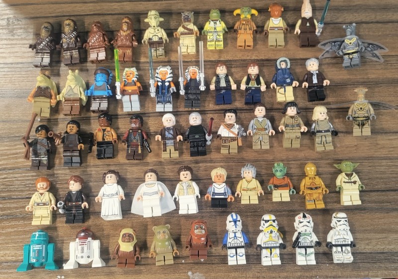 Lot of 51 LEGO Star Wars Minifigures RARE