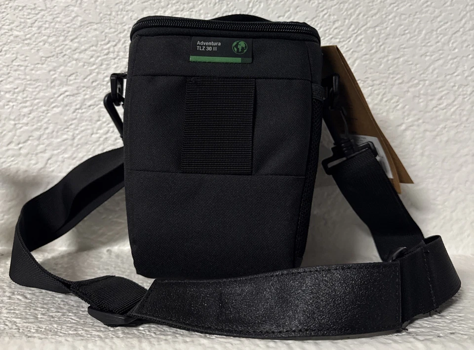 Lowepro Adventura TLZ 30 III Top Loading Shoulder Bag (Black) W/ Tags - Image 4 of 4