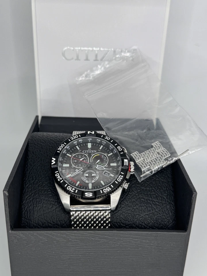 Citizen Promaster Navihawk CB5840-59E Eco-Drive Radio-Controlado Hora Mundial Foto 2 de 4