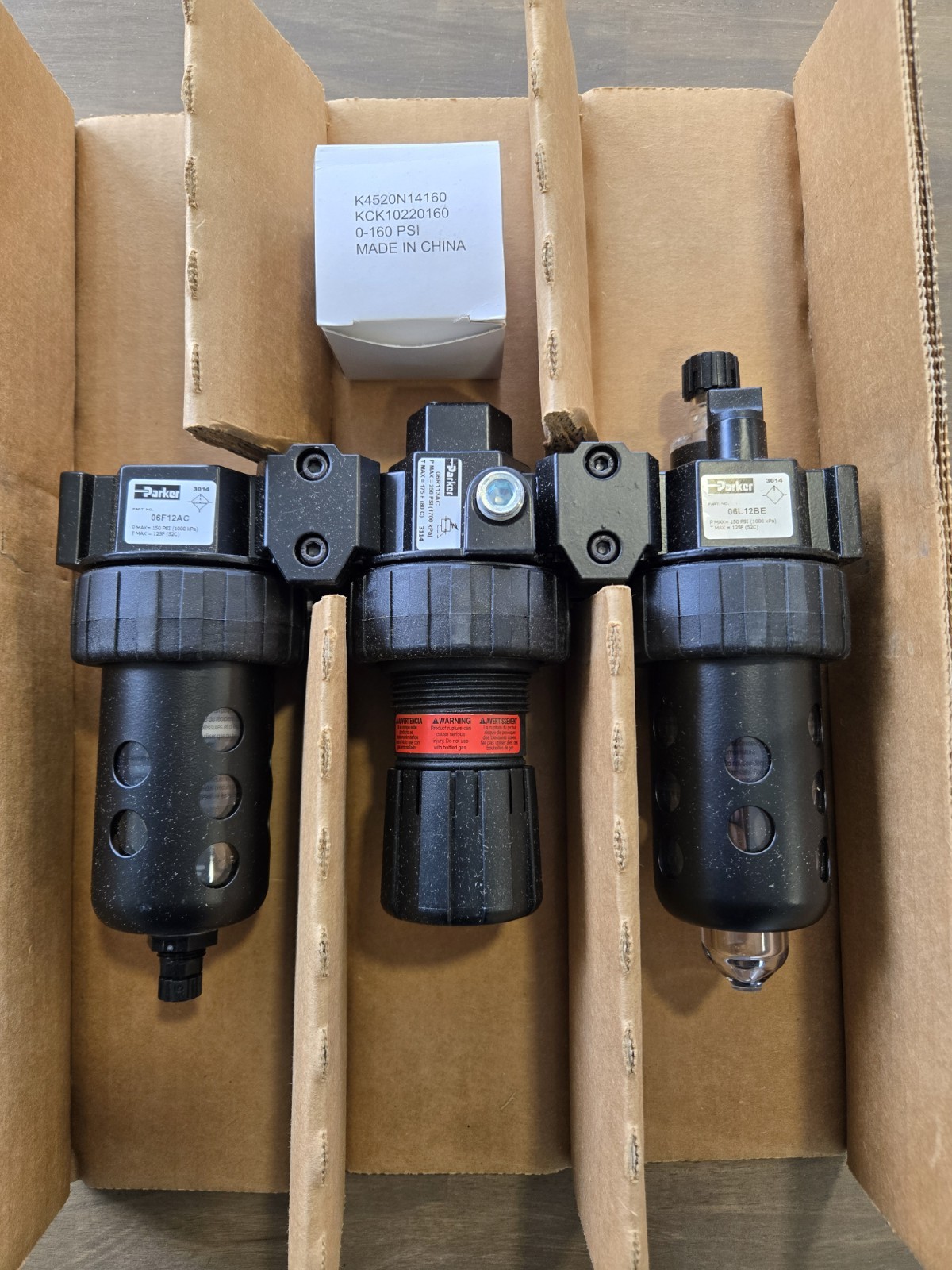 Parker Prep-Air II 06B12A18A2BC 3-Unit FRL Filter Regulator Lubricator 1/4" NPT