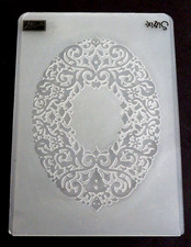 Stampin' Up HOLIDAY FRAME Embossing Folder OVAL CHRISTMAS WREATH DESIGN