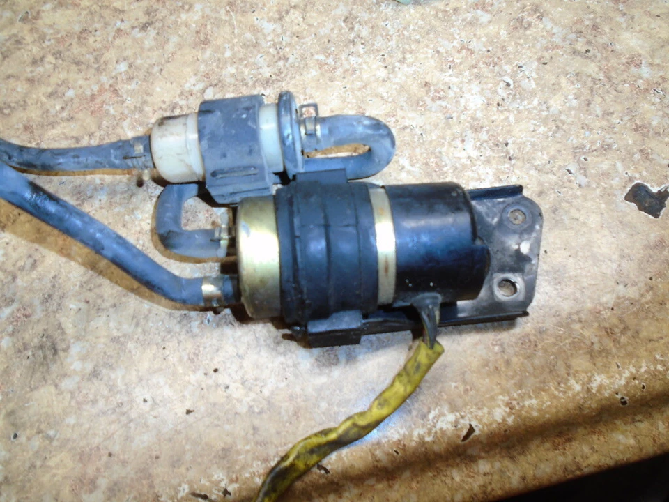 Kawasaki Voyager ZG1200 ZG 1200 B XII 2002 bomba de combustible gasolina 02 Foto 2 de 2