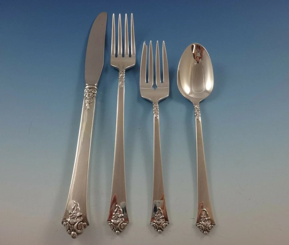 Juego de cubiertos Castle Rose de Royal Crest de plata esterlina con rejilla 8 servicio 48 piezas Foto 3 de 4
