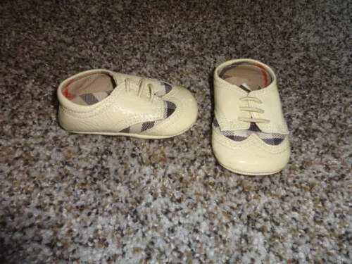 Zapatos de Bebé Burberry Charol