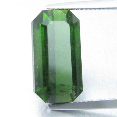 8.86Cts Marvelous Natural Green Apatite Emerald Cut Brazil Gemstone Ref-VDO