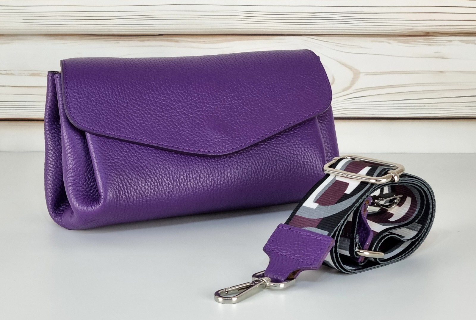 Small Vintage Leather Purse Clutch Bag, Italian Craftsmanship, Crossbody Bag