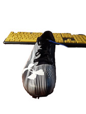 Under Armour Men Racing Track Art 1273939-100 Black White Stripe Size10 PreLoved