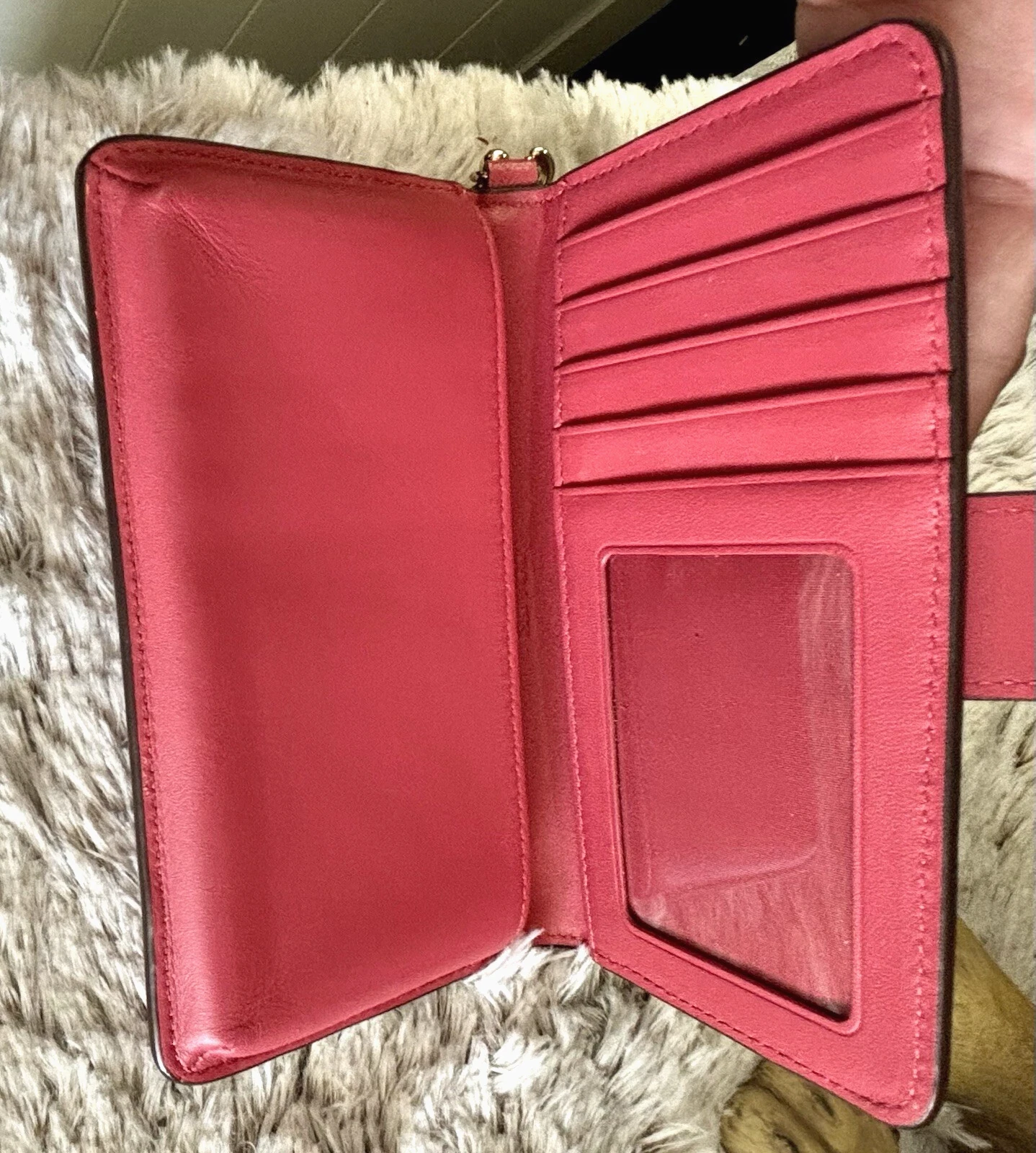 AUTENTICO PORTAFOGLIO POLSINO COACH PELLE INCROCIATA ROSA GRANDE