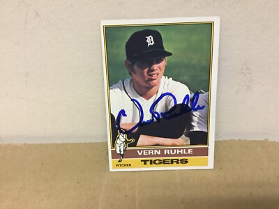 Vern Ruhle Autographed Card - 1976 Topps Baseball - Detroit Tigers