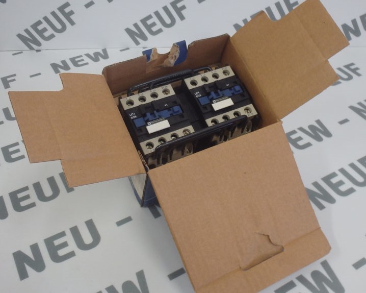Contacteur inverseur LC2D2501F7 pour piloter le sens de rotation moteur