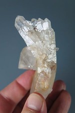 3.3" ALL NATURAL BENT, TWISTED AND RECRYSTALLIZED QUARTZ CRYSTAL POINT!! Y 357
