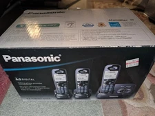 Panasonic 6.0  Digital KX-TG9333T Cordless Phones With 3 Handsets