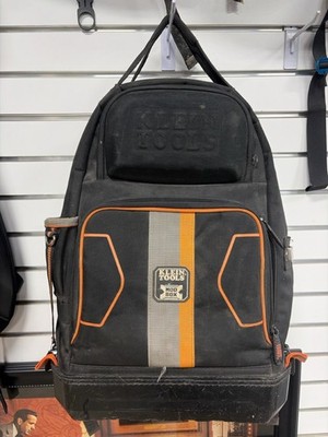 KLEIN TOOLS TRADESMAN PRO 39-POCKET BACKPACK ELECTRICIANS TOOL BAG,  (P03054239)