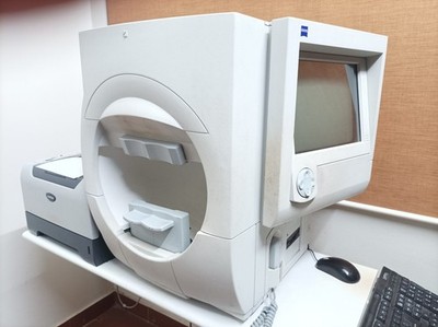 ZEISS Humphrey 740I Visual Field Analyzer ( picture is not the real one )