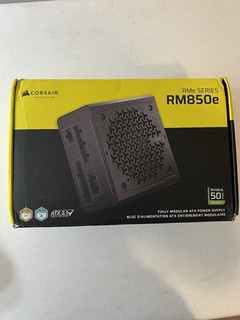 Alimentatore CORSAIR RM850e ATX 3.1 PCIe 5.1 Ready completamente modulare 850W