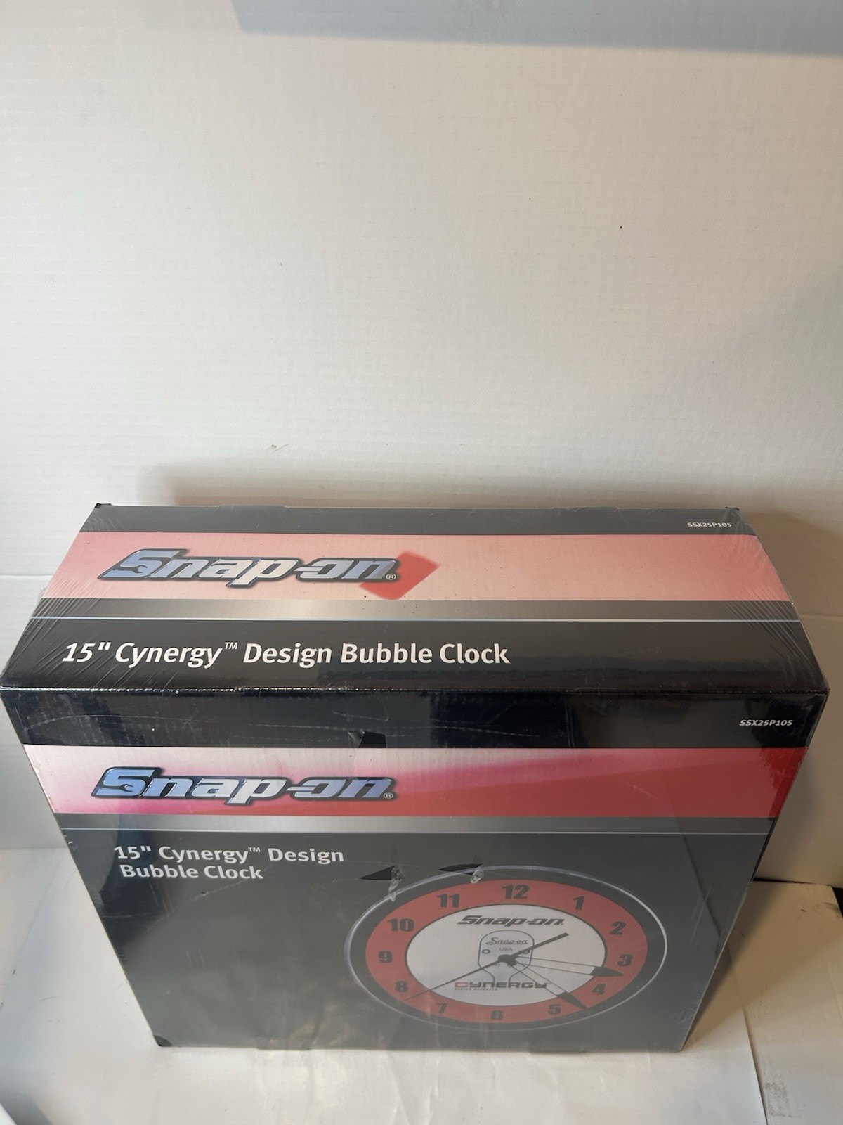 Cynergy 15" Clock SSX25P105 with Ratchet Design and Bubble Clock Features