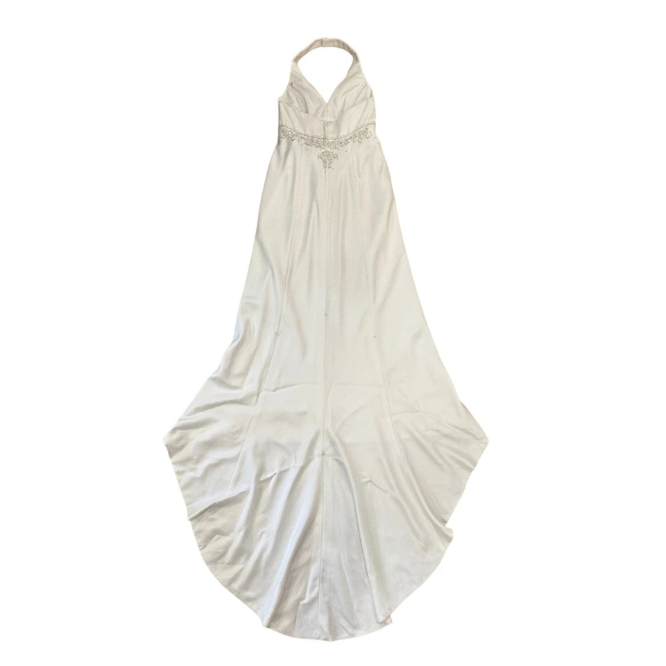 Vestido de novia David's Bridal Oleg Cassini blanco cuello halter cuentas alto bajo 6 Foto 4 de 4