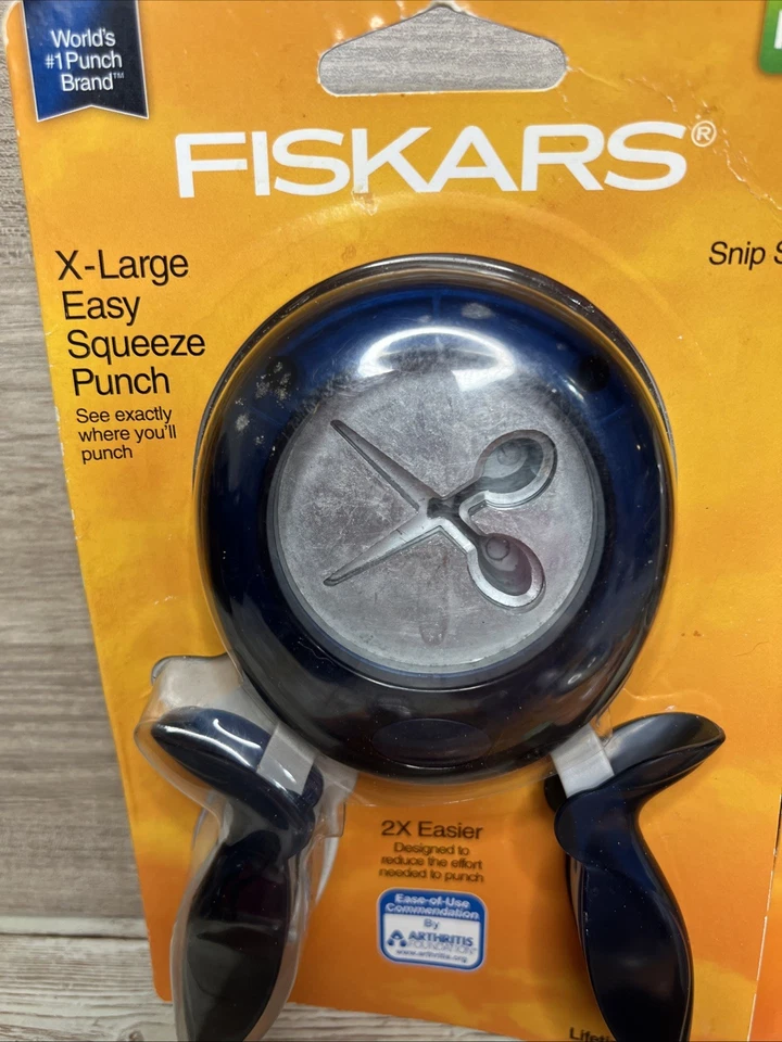 Lote de 4 punzones de papel exprimidor XL Fiskars - mariposa, tijeras, pétalos, hojas Foto 2 de 4